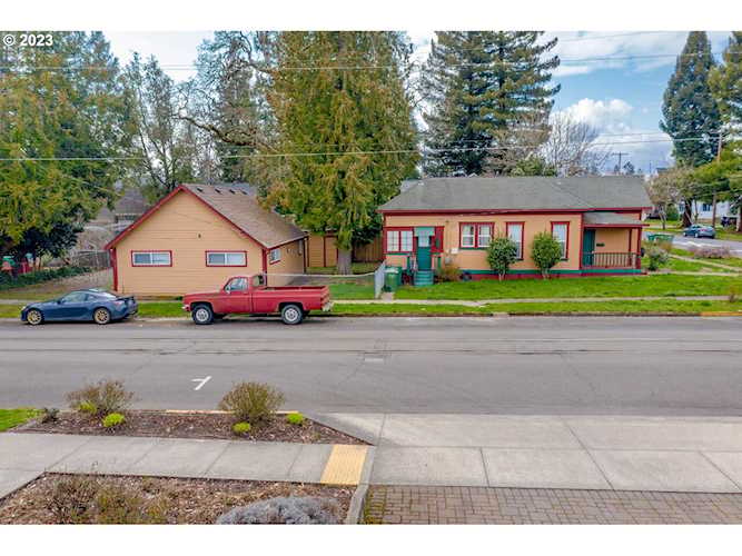 314 E Sherman ST Newberg, OR 97132