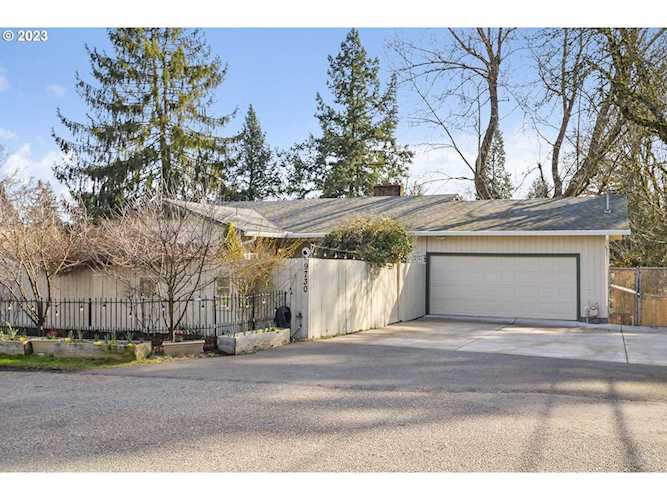 9730 SW 52nd AVE Portland, OR 97219