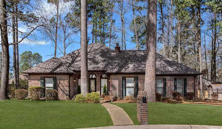 14 Leeward Ct Maumelle, AR 72113
