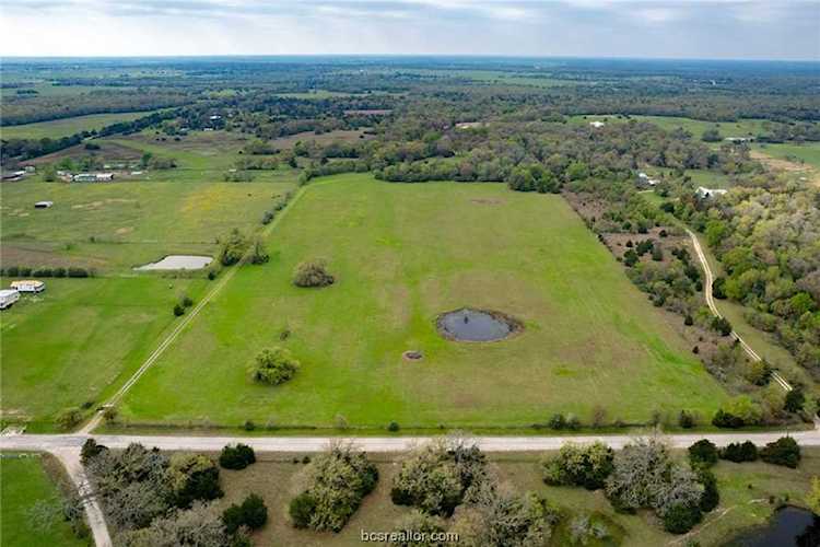 10155 Ferrill Creek Rd Bryan, TX 77808