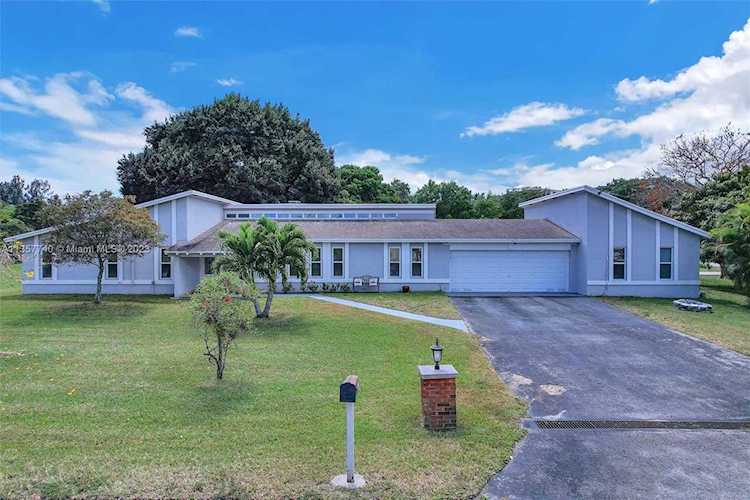 14100 SW 27th Ct Davie, FL 33330