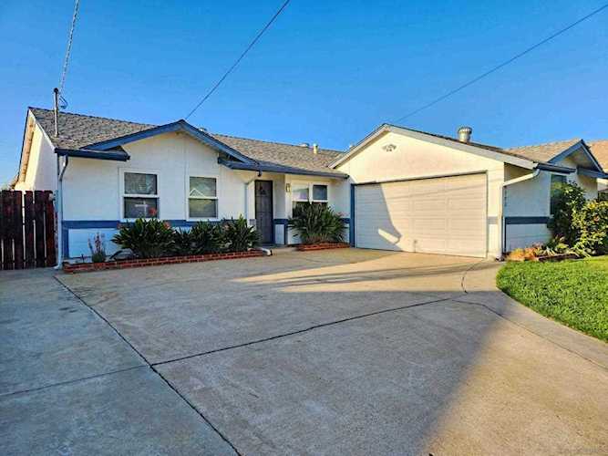 4882 Mount Casas Dr San Diego, CA 92117