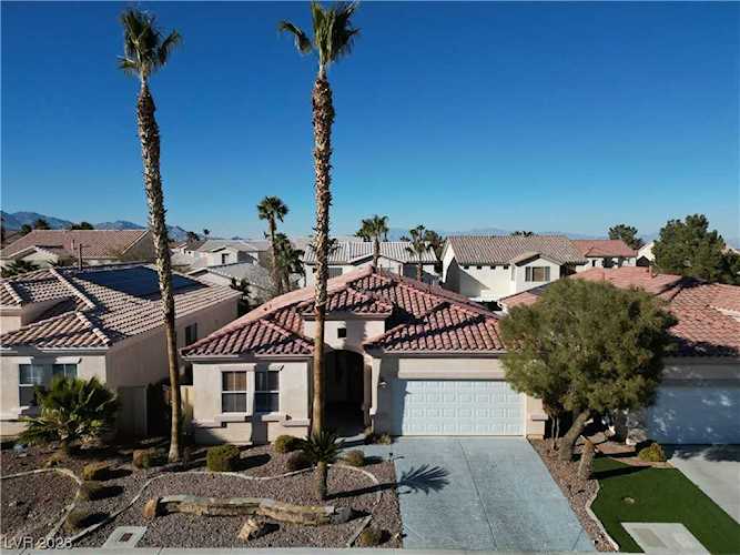350 Falcons Fire Ave Las Vegas, NV 89148