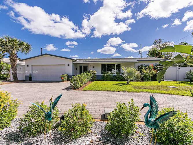 5100 NE 14th Ter Fort Lauderdale, FL 33334