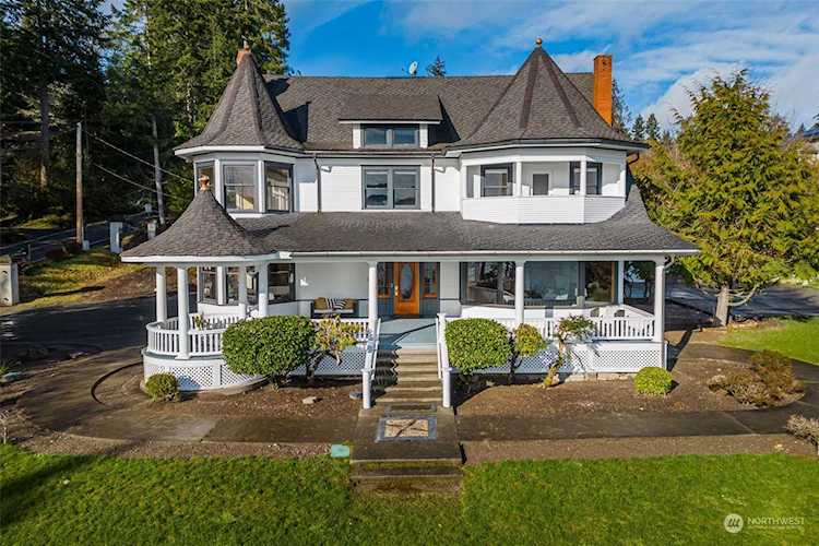 8355 SE Nelson Rd Olalla, WA 98359