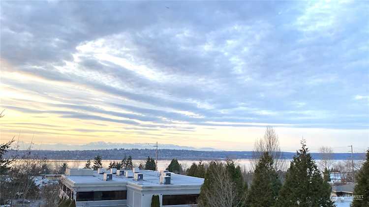 6703 110th Ave NE #C-3 Kirkland, WA 98033