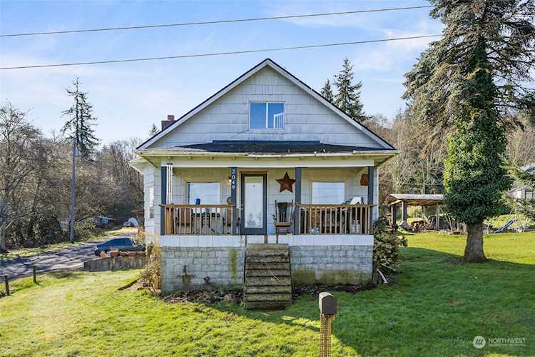2049 Stuart St Raymond, WA 98577 MLS# 2043070 | PNWR.com Photo 1