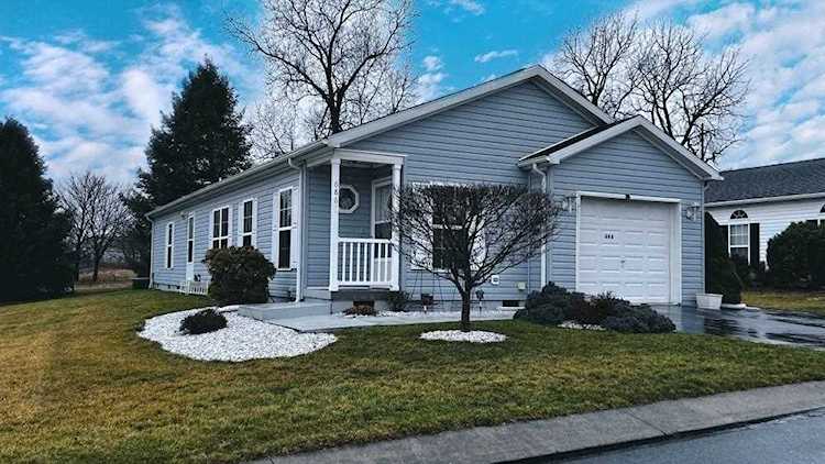 686 Biltmore Ave Easton, PA 18040
