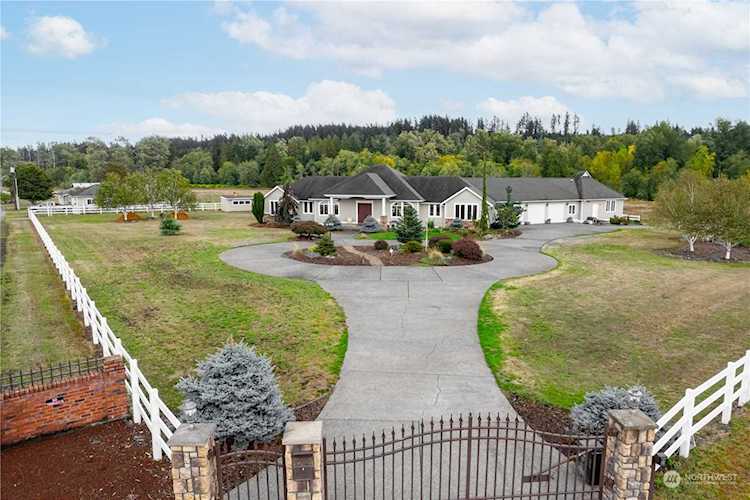 4926 268th St E Spanaway, WA 98387