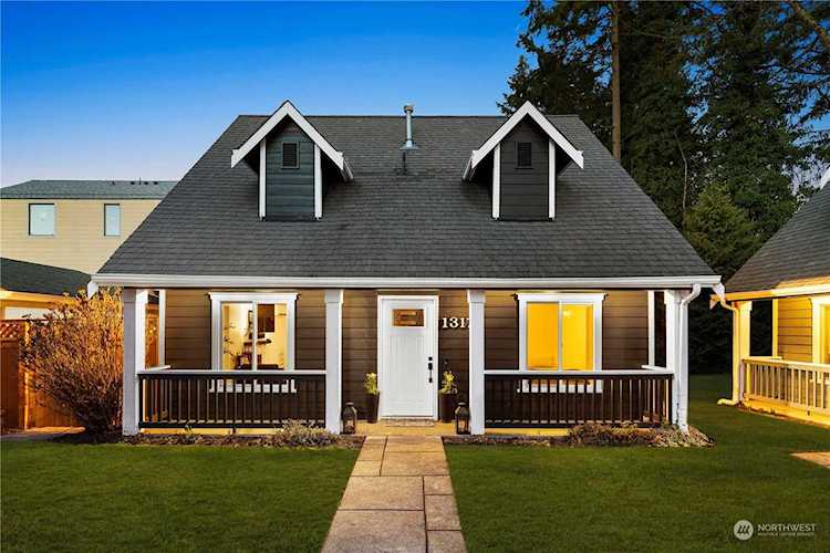 1317 N 184th Ct #7 Shoreline, WA 98133 - home for sale for $640,000 Photo 1