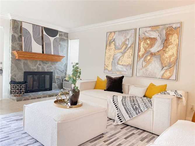 1596 Mitchell Ave Tustin, CA 92780