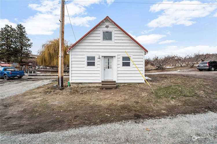 384 Washington St Manson, WA 98831