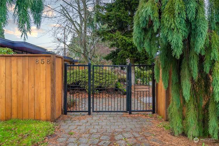 858 S Fife St #3 Tacoma, WA 98405