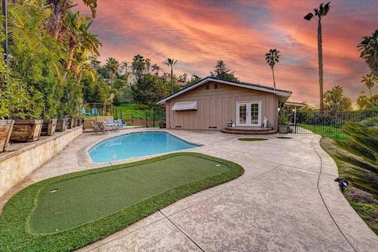 4561 Conrad Dr La Mesa, CA 91941