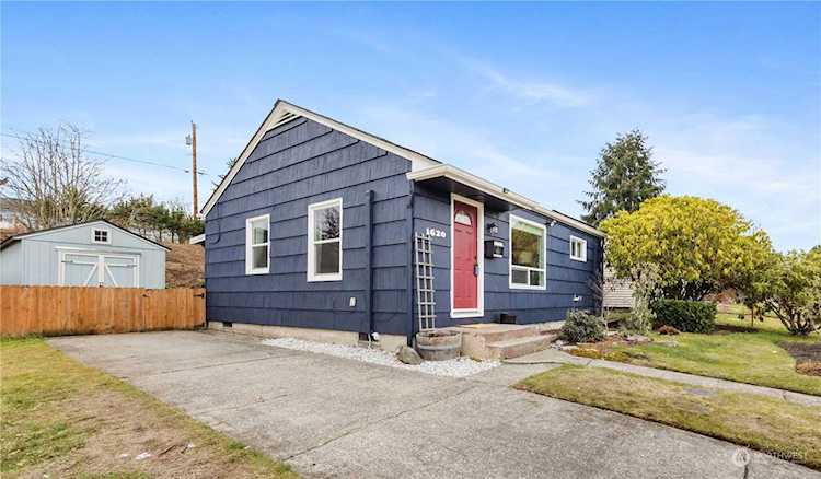 1620 Pine St, Everett, WA, 98201 | MLS#2043152 | Novak Team Photo 1