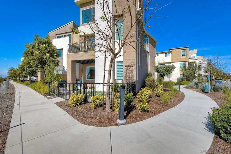 2066 Callisto Terrace Chula Vista, CA 91915