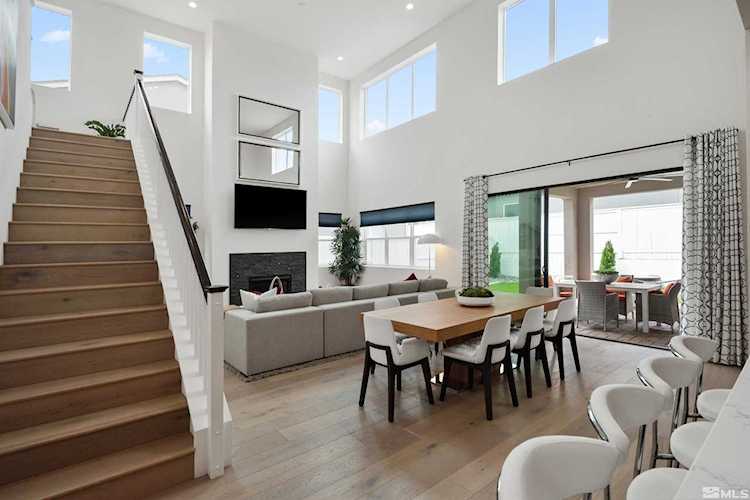 5421 Phillipa Dr. Reno, NV 89511