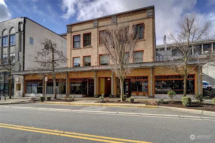 744 Market St #402 Tacoma, WA 98402