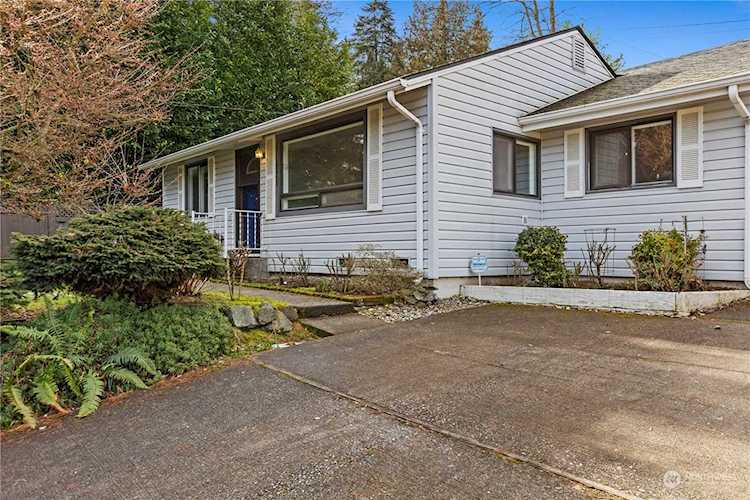 14245 31st Ave S, Seatac, WA, 98168 | MLS#2040446 | Novak Team Photo 1