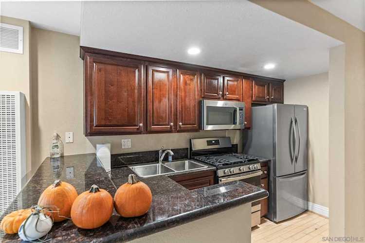 3927 Nobel Drive #67 San Diego, CA 92122