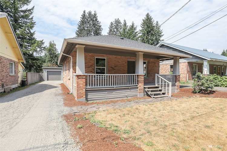 683 State Route 7 Morton, WA 98356