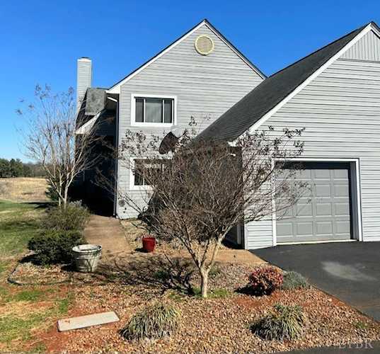 601 Fairwinds Ct Forest, VA 24551