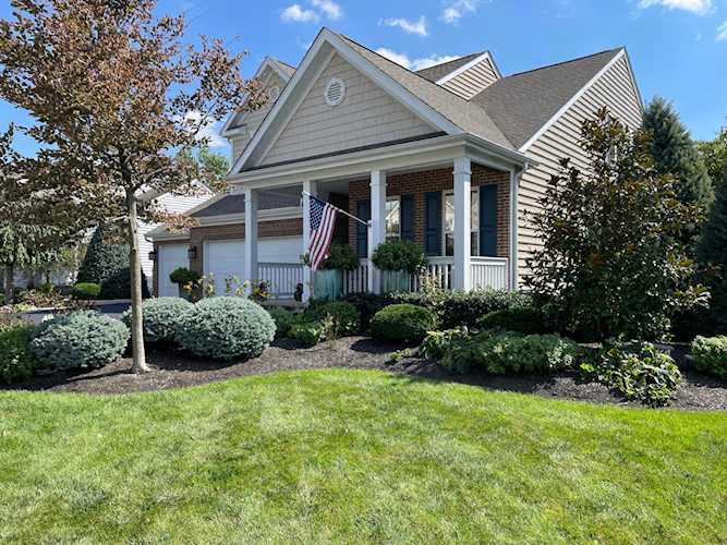 1955 Caplinger Drive Grove City, OH 43123