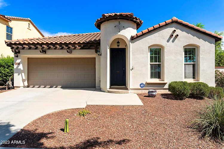 2487 N Delaney Drive Buckeye, AZ 85396