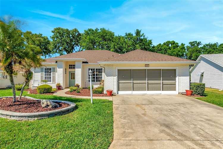 26901 Forest Hills St Leesburg, FL 34748