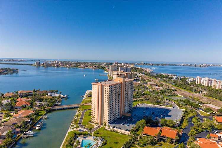 4900 Brittany Dr S #1809 St. Petersburg, FL 33715