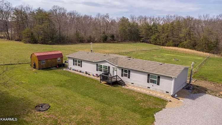9861 Newton Rd Crossville, TN 38572