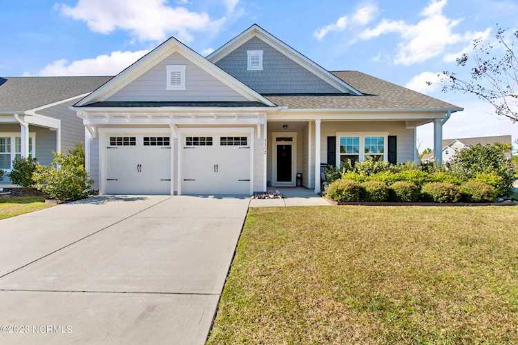 3352 Sandy Bay Circle Southport, NC 28461