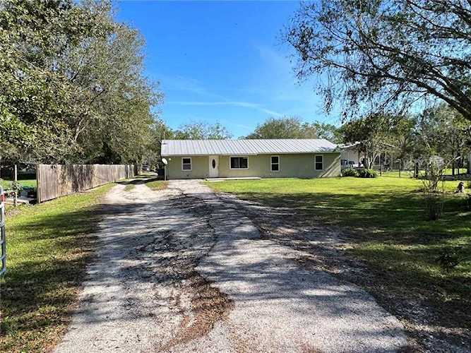 2044 NW Windy Pine Ave Arcadia, FL 34266