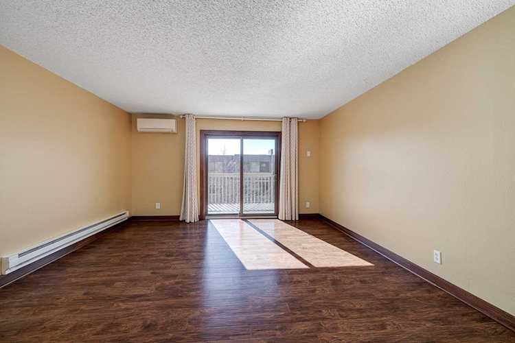 925 Bahls Drive #304 Hastings, MN 55033