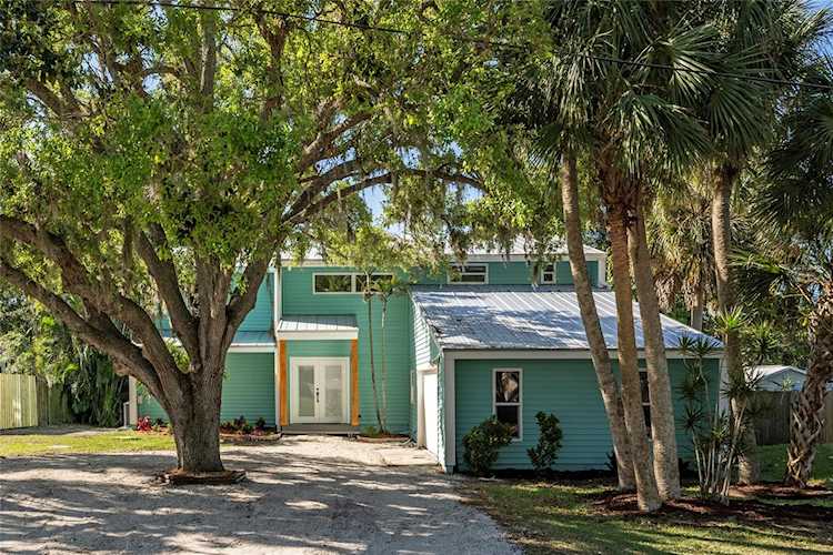 312 Myrtle Dr Nokomis, FL 34275