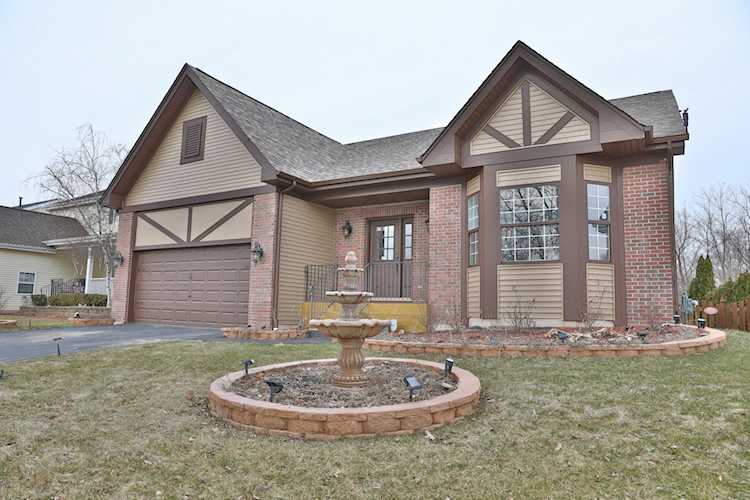 32839 Weathervane Ln Lakemoor, IL 60051