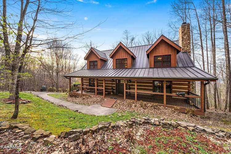 3128 Lexy Ln Sevierville, TN 37862