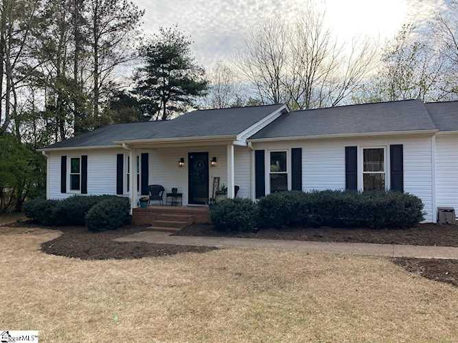 103 Paddock Simpsonville, SC 29681 | MLS 1494092 Photo 1