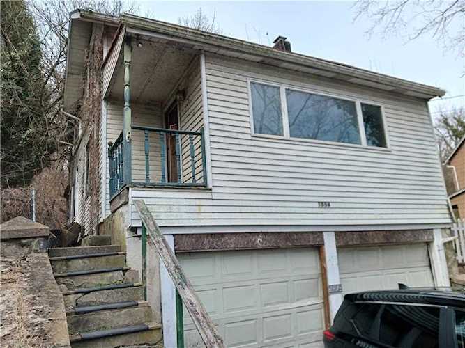 1894 South Delaware Dr Easton, PA 18042
