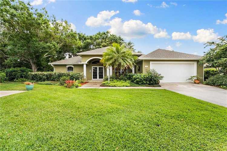 3745 9th Place Vero Beach, FL 32960
