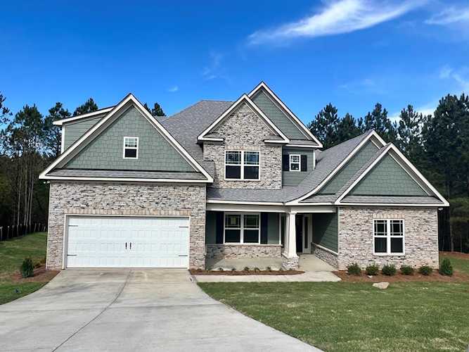7016 Spring Walk Drive Columbus, GA 31904