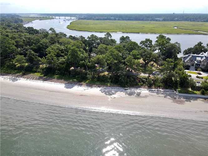 63 Brams Point Rd Hilton Head Island, SC 29926