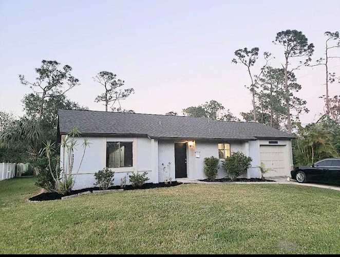 23362 Judge Ave Port Charlotte, FL 33980