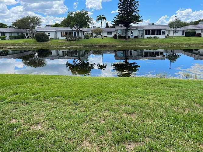 162 Valencia G Delray Beach, FL 33446