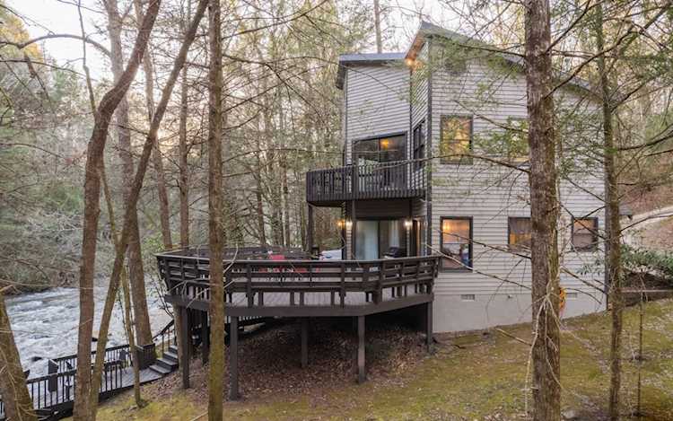 840 Delphi Woods Road Mc Caysville, GA 30555
