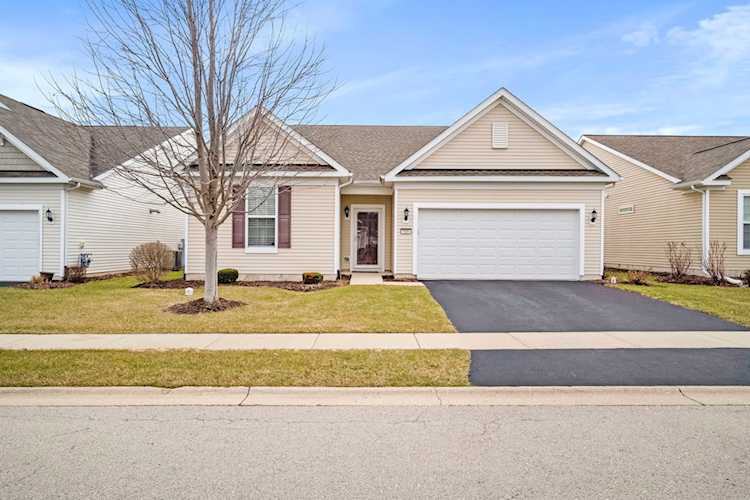 518 Pleasant Dr Shorewood, IL 60404