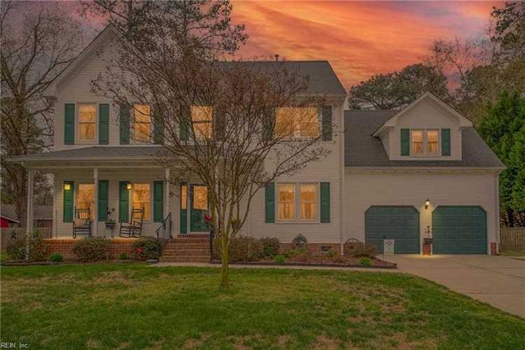 4713 Goshawk Dr Chesapeake, VA 23321