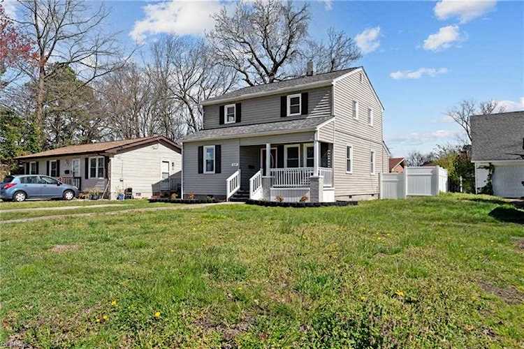 619 Edinburg Ave Chesapeake, VA 23324