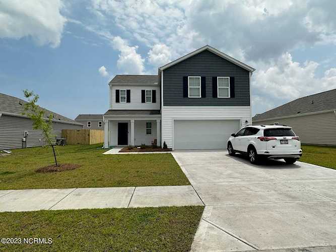 1162 Saint Augustine Drive Castle Hayne, NC 28429