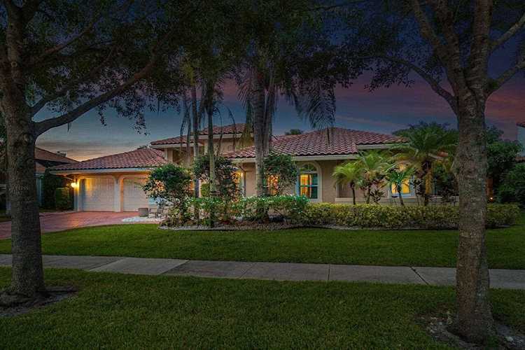 2850 NW 26th Avenue Boca Raton, FL 33434